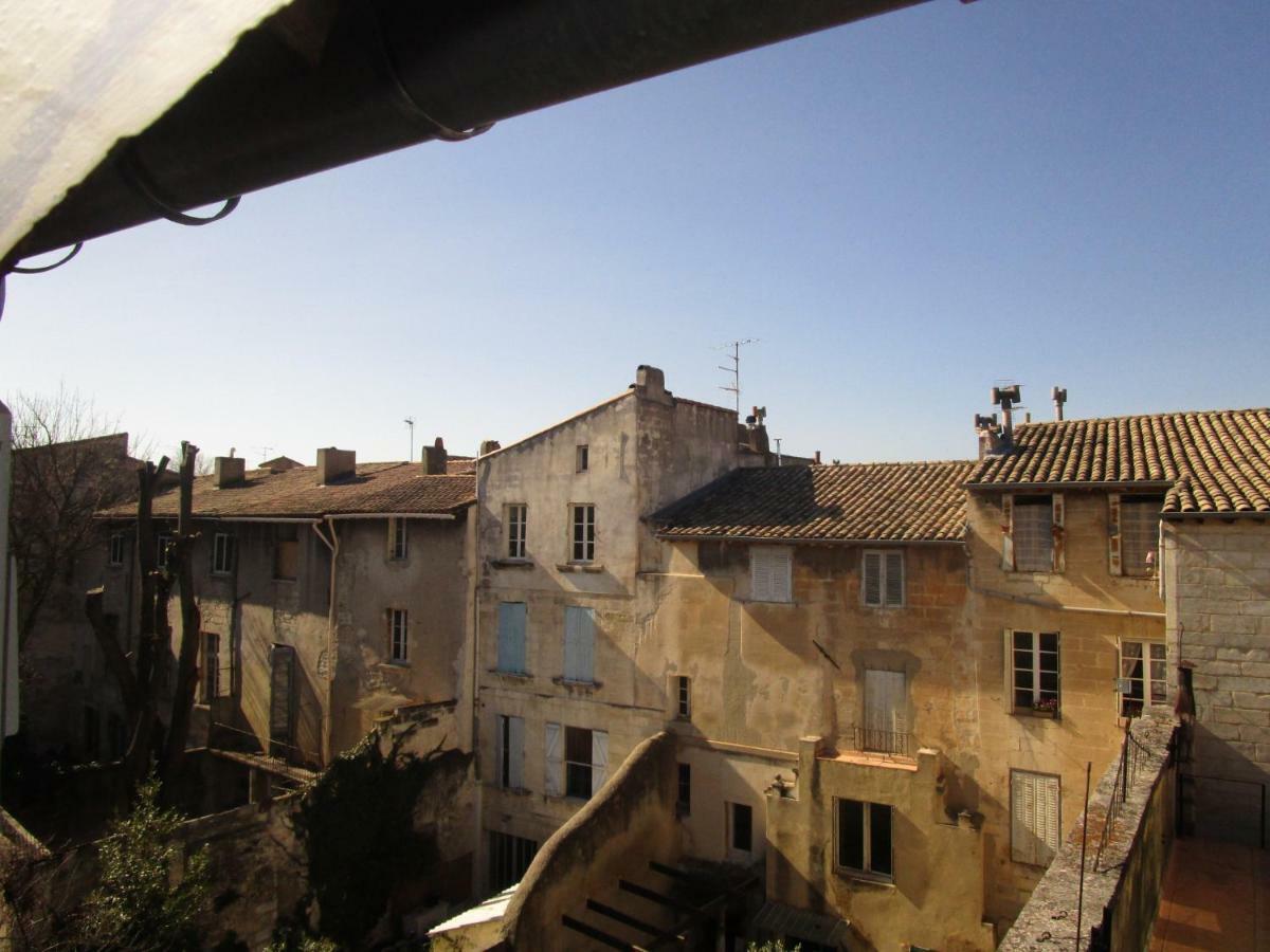Maison 3 Chambres - Terrasse - Climatisation 10 Minutes A Pied Du Pont D'Avignon Exterior foto